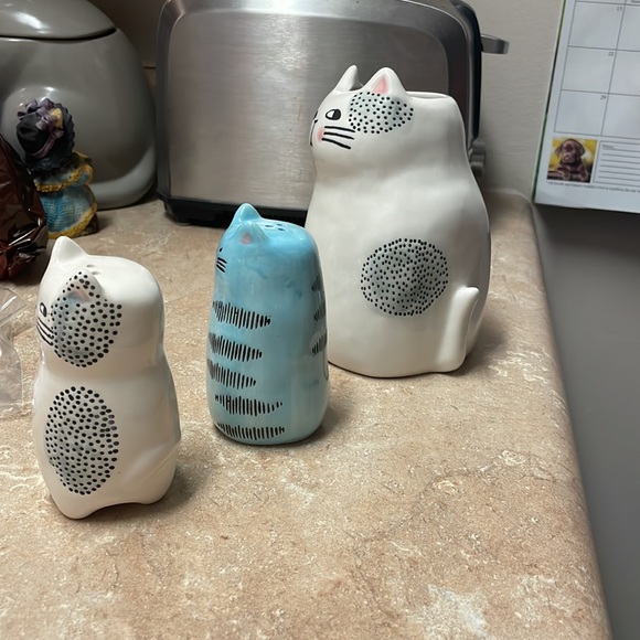 Cat kitchen accessories - Picture 8 of 9